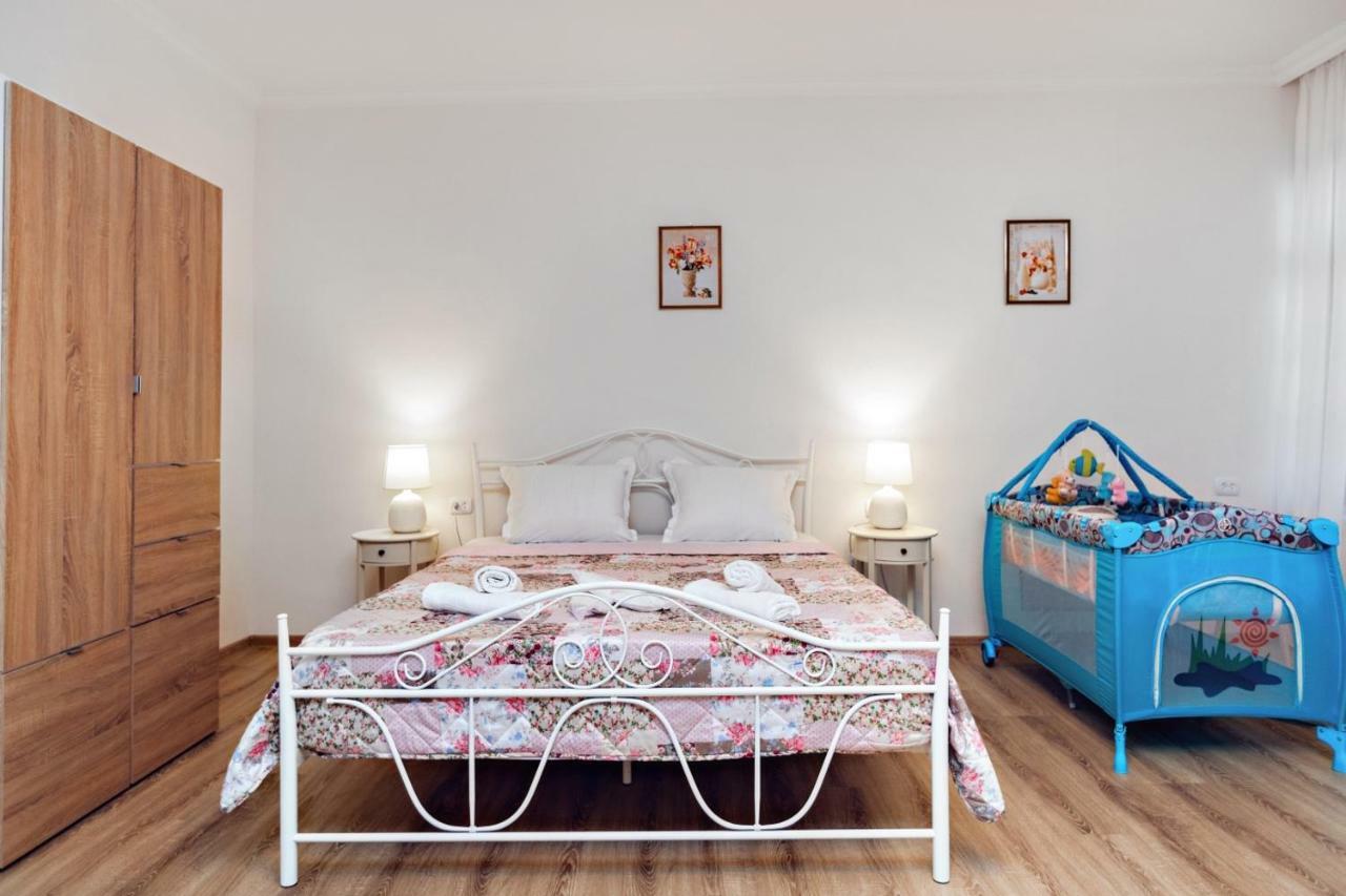 טביליסי Guest House Nana מראה חיצוני תמונה