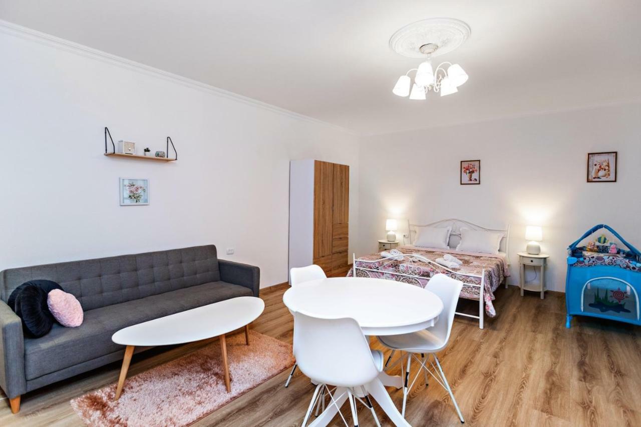 טביליסי Guest House Nana מראה חיצוני תמונה